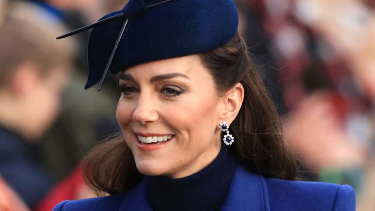 Kate Middleton revela diagnóstico de câncer abdominal