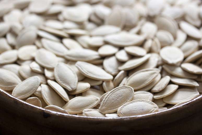 As sementes de abóbora são uma ótima opção de lanche e favorecem o sono