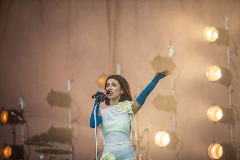 Show da cantora Manu Gavassi durante o festival Lollapalooza Brasil 2024.