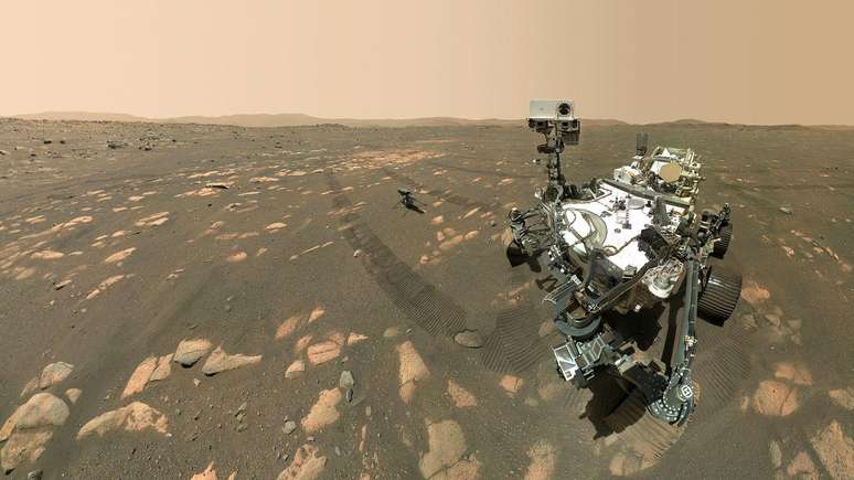 O robô Perseverance, da Nasa, está coletando amostras da cratera Jezero, em Marte. O plano é enviar essas amostras para serem estudadas na Terra
