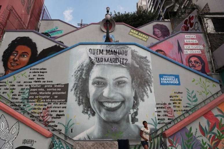 Homenagem em escadaria de Pinheiros. A vereadora Marielle Franco foi assassinada em março de 2018, em um atentado que também matou o motorista Anderson Gomes.