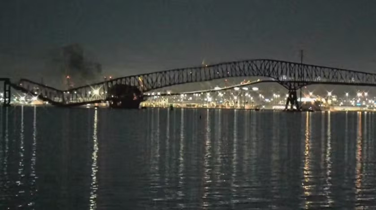 Navio causou o colapso de ponte em Baltimore, nos EUA