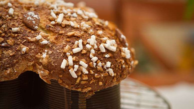 Popular no Brasil, a colomba pascal tem origem italiana. Crédito: