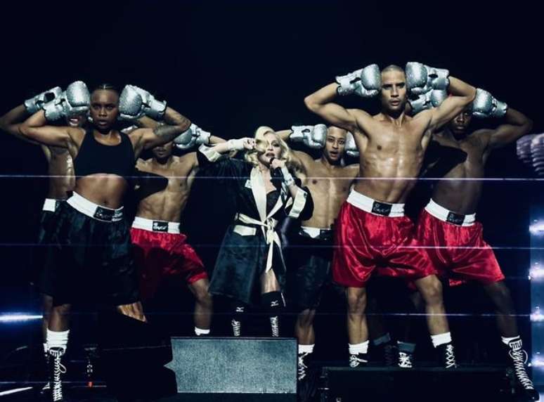 Madonna em um de seus shows da The Celebration Tour (Imagem: Divulgação/Instagram Madonna)