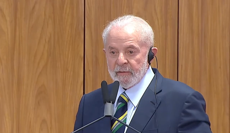 Lula fala sobre veto a candidatura de oposicionista nas eleições da Venezuela