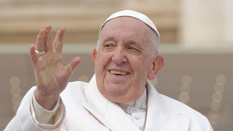 Para ‘preservar saúde’, Papa Francisco cancela participação em Via Sacra