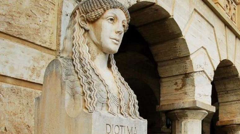 Busto de Diotima na Universidade da Austrália Ocidental