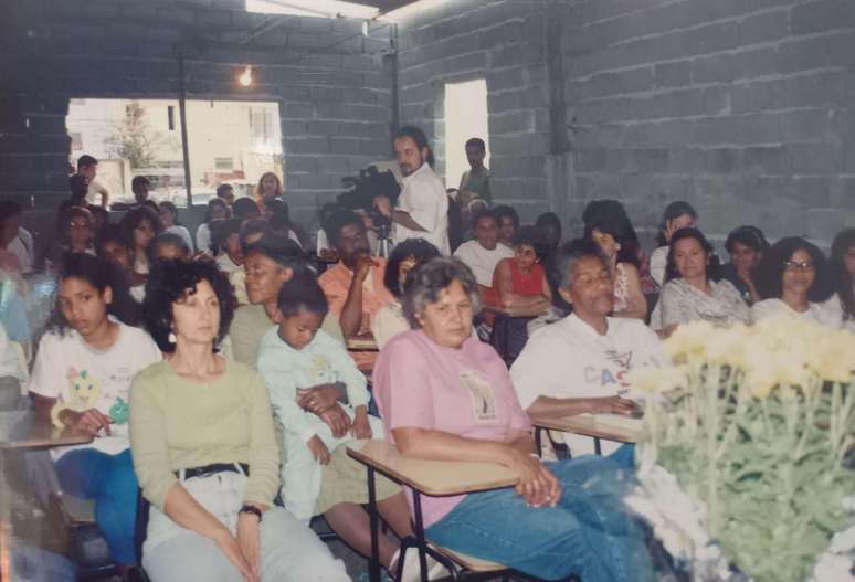 Mulheres se articularam na zona sul paulistana, fundão da cidade durante a Ditadura. Aqui, estão reunidas na inauguração do Centro Frei Tito