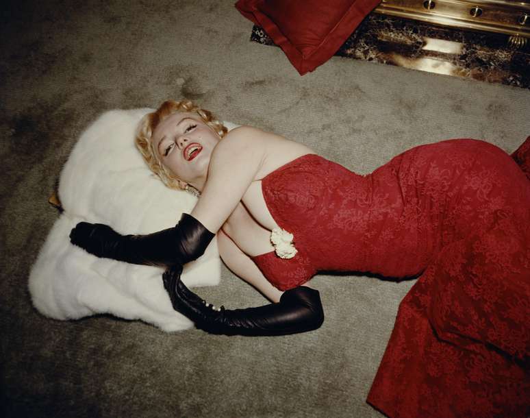 Além do vestido, outros itens de Marilyn Monroe estavam à venda no leilão.