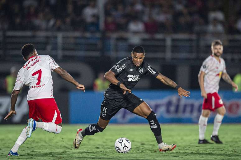 Júnior Santos (Botafogo) em jogo oficial no dia 13.03.2024