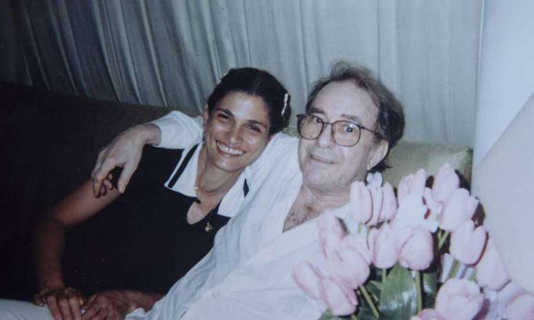 João Gilberto e Maria do Céu Harris, que afirma ser ignorada em processo de partilha 
