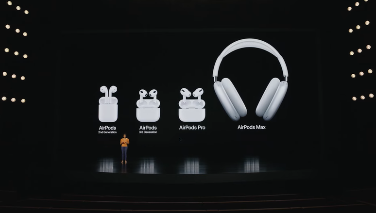 AirPods 2 e AirPods 3 deve ser substituídos por duas versões do AirPods 4, uma mais acessível e outra equilibrada, enquanto AirPods Max 2 é esperado com grande formato de headphone e melhorias em qualidade sonora (Imagem: Reprodução/Apple)