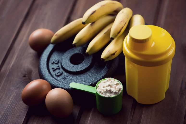 Alimentação equilibrada favorece o ganho de massa muscular e a saúde geral do corpo