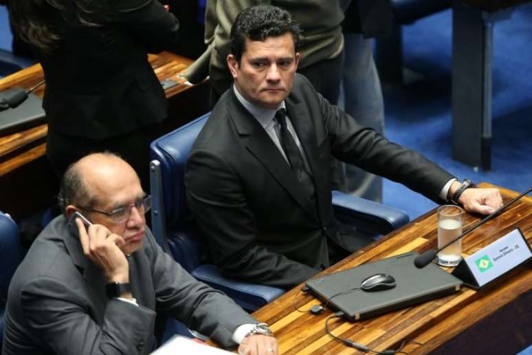 Gilmar Mendes e Sérgio Moro no Senado, em dezembro de 2016