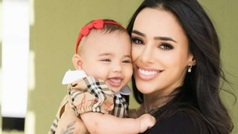 Little mama!  Bruna Biancardi melts when her daughter Mavie laughs