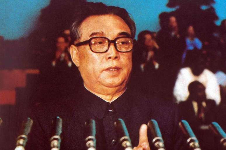 Kim Il-sung, fundador e primeiro presidente da Coreia do Norte, impôs e consolidou o songbun ao misturar elementos do confucionismo tradicional e do comunismo