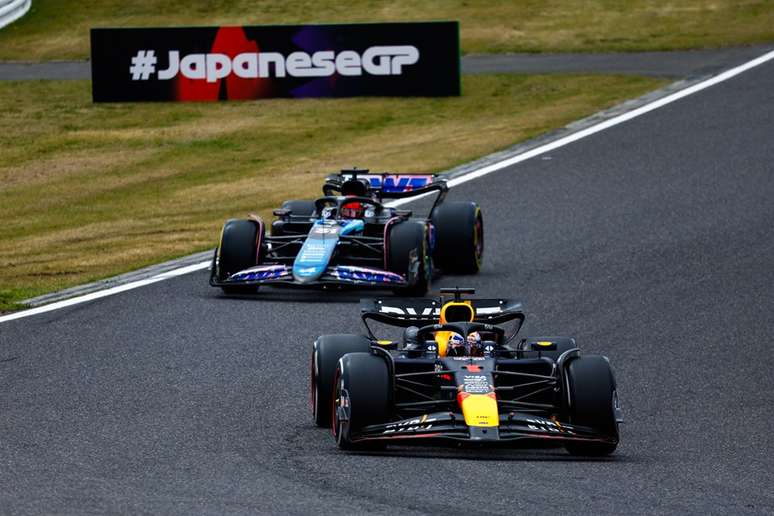 Verstappen e Gasly nos treinos iniciais do GP do Japão