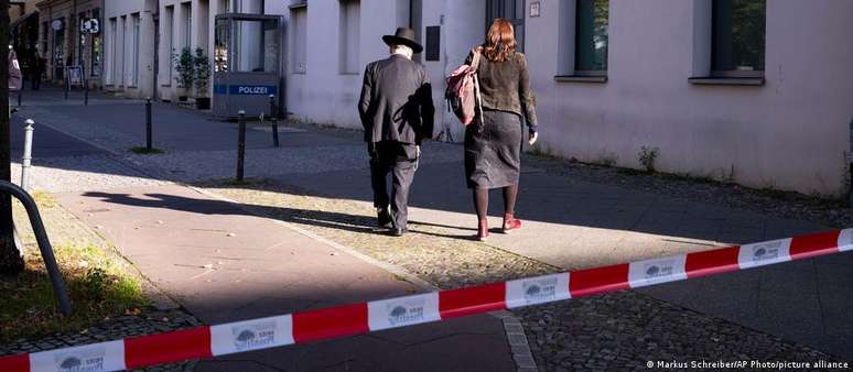 Attempted arson in a German synagogue