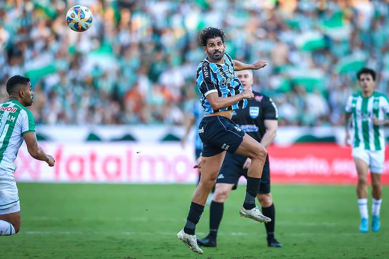 Lance da partida entre Gremio e Juventude disputada na tarde deste sabado, no Estádio Alfredo Jaconi, em Caxias do Sul, valida pela primeira partida da Final do Campeonato Gaucho 2024. FOTO: LUCAS UEBEL/GREMIO FBPA