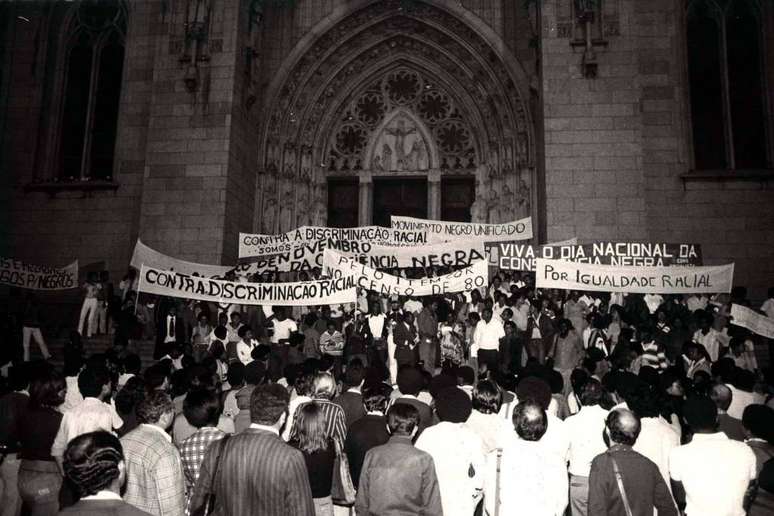 Manifestação pelo fim da discriminação racial, MNU/SP, 1979