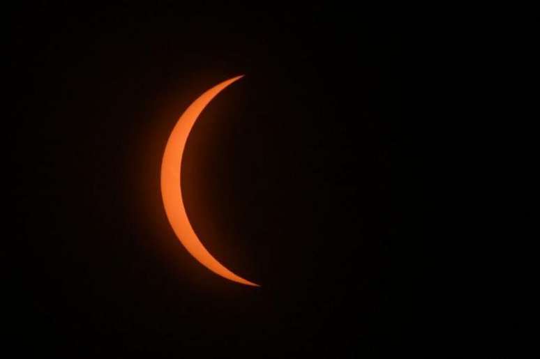 Fase do eclipse, Lua cobrindo o Sol