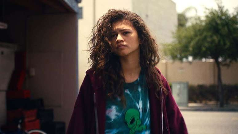 Zendaya está grata por sair do ensino médio em novo filme: 'Tenho