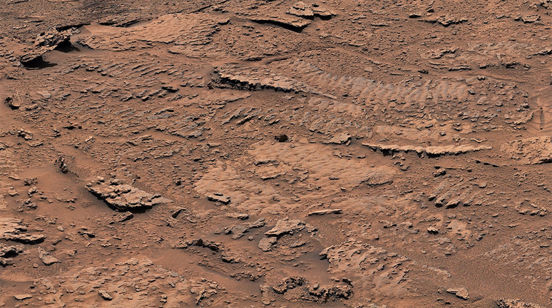 O rover Rosalind Franklin vai perfurar a superfície de Marte para investigar a possibilidade de vida lá (Imagem: Reprodução/NASA/JPL-Caltech/MSSS)