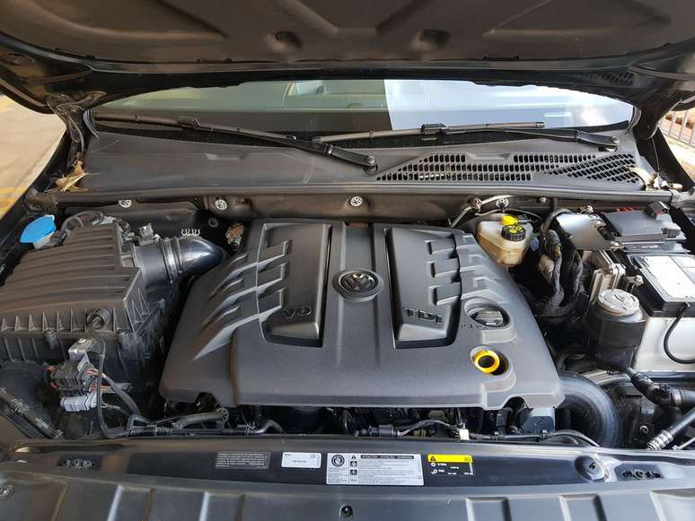 Motor V6 deve ser mantido na nova Amarok que chegará ao Brasil (Imagem: Felipe Ribeiro/Canaltech)