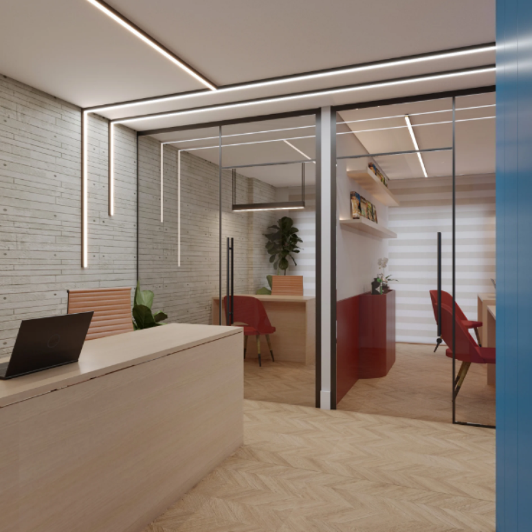 A recepção do escritório moderno precisa ser convidativa, além de refletir a identidade da empresa – Projeto: Mazatto Arquitetura e Interiores