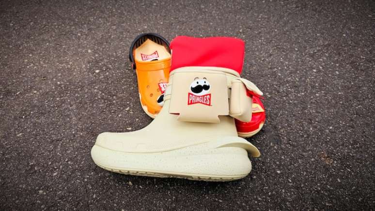 Pringles x Crocs Classic Crush Boot