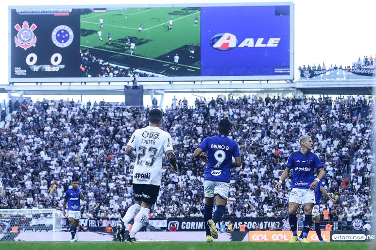 Corinthians estreia no Brasileirão tentando aumentar retrospecto positivo na primeira rodada do torneio.