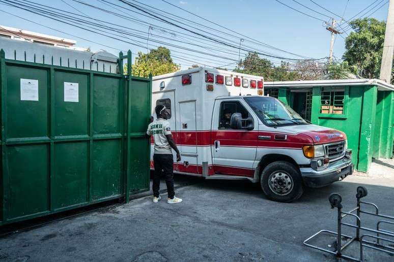 A reconstrução do hospital, que começou em junho de 2014, havia terminado em janeiro