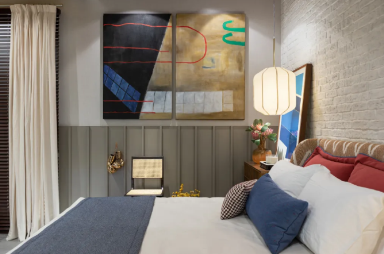 13. Um quarto masculino cheio de cores Projeto: Weiss Arquitetura | Foto: Gabriela Daltro/CASACOR