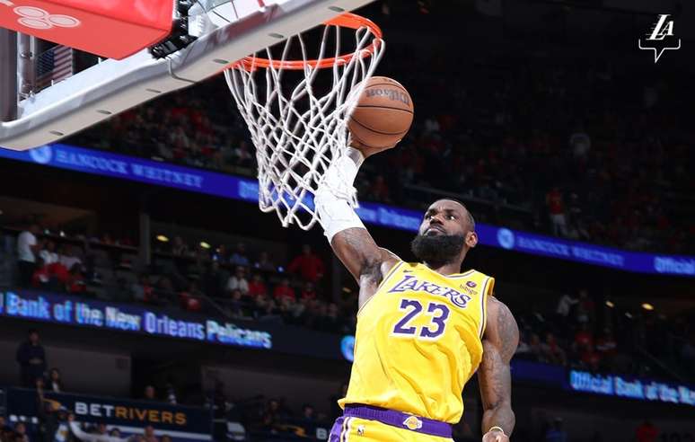 LeBron James, do Lakers 