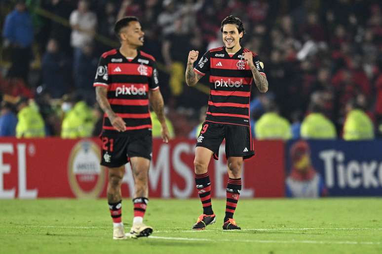 Pedro comemora gol do Flamengo 