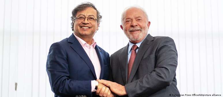 Visita de Lula à Colômbia é vista como passo importante na reaproximação entre os dois países