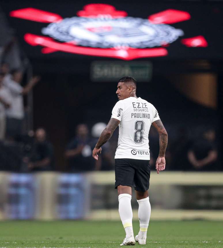 Paulinho lamenta derrota do Corinthians para o Juventude: 'consertar o mais rápido possível'. 