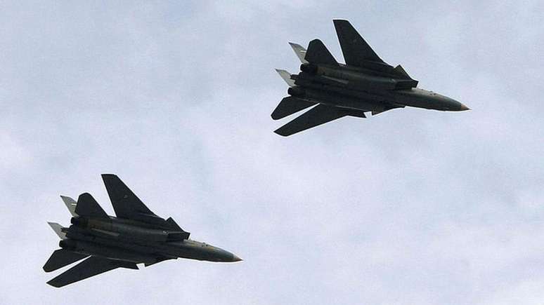 O Ir&atilde; &eacute; o &uacute;nico pa&iacute;s que ainda opera os antigos ca&ccedil;as F-14 americanos e alguns deles est&atilde;o em Isfahan