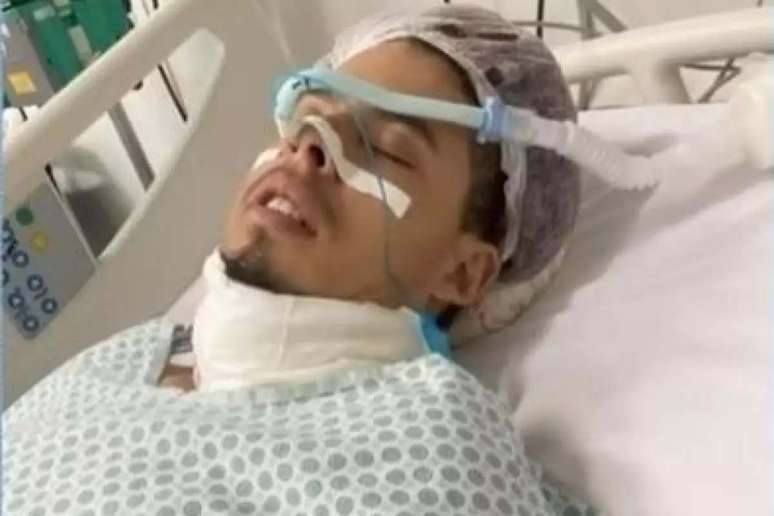 Ângelo Barboza de Oliveira, 35, chegou a ser intubado durante internação.