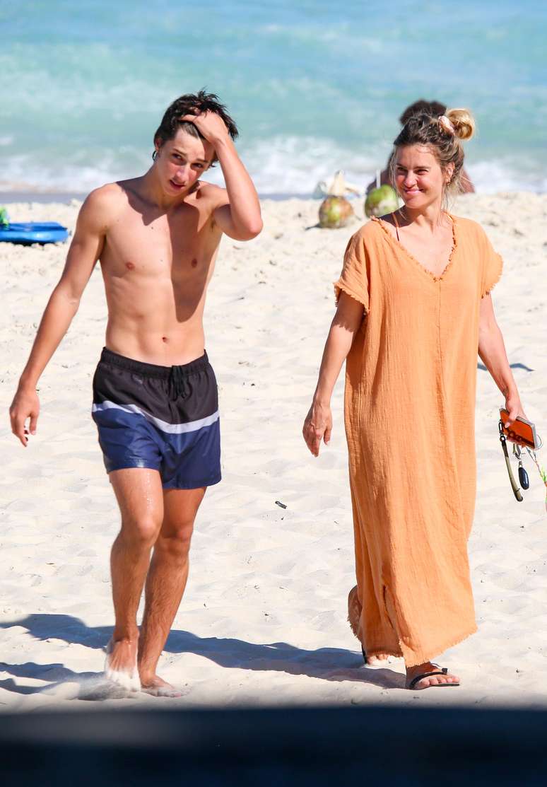 He has grown!  Carolina Dieckmann’s youngest son impresses and looks huge