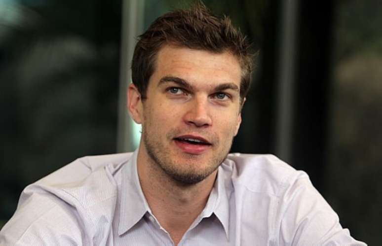 Tiago Splitter vai integrar comiss&atilde;o t&eacute;cnica da sele&ccedil;&atilde;o.