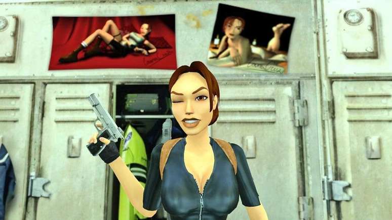 Pôsteres de Lara Croft que foram removidos do remaster de Tomb Raider III