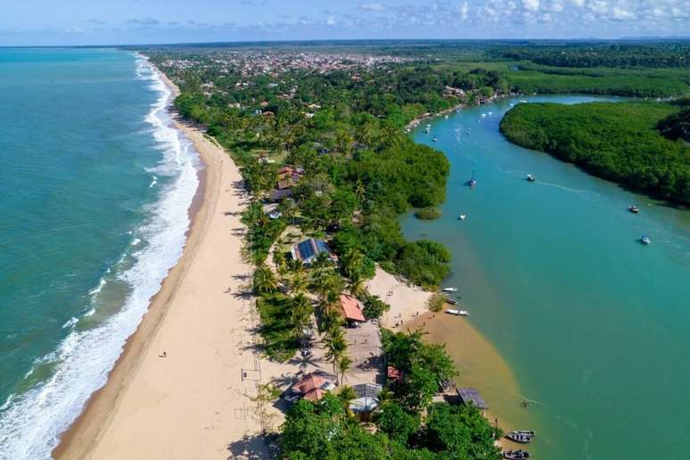 Caraíva é o destino perfeito para quem deseja relaxar