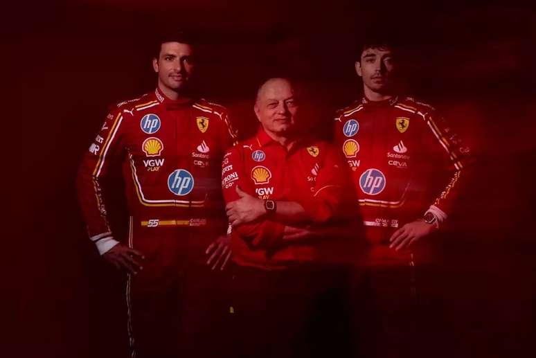 Sainz, Vasseur e Leclerc e a divulgação do acordo HP/Ferrari