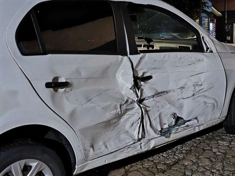 motociclista-politraumatismo-acidente-carro