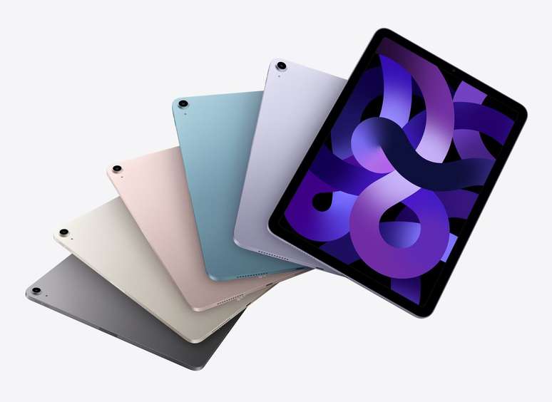 Contrariando informações recentes, novos rumores sugerem que o iPad Air 6 deve manter a tela LCD tradicional, em vez de apostar no Mini LED (Imagem: Divulgação/Apple)