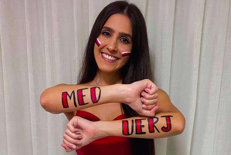 A estudante de medicina Larissa Moraes de Carvalho, de 31 anos