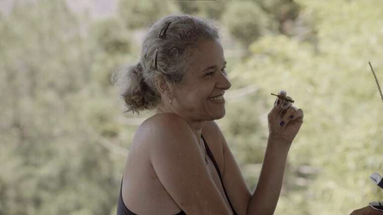 Viviane de C&aacute;ssia Ferreira em 'As Linhas da Minha M&atilde;o'