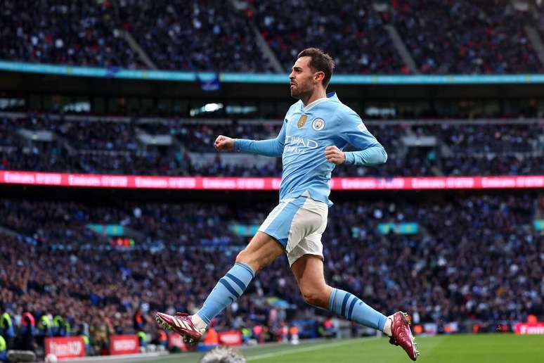 Bernardo Silva (Manchester City) comemorando seu gol contra o Chelsea no dia 20.04.2024.
