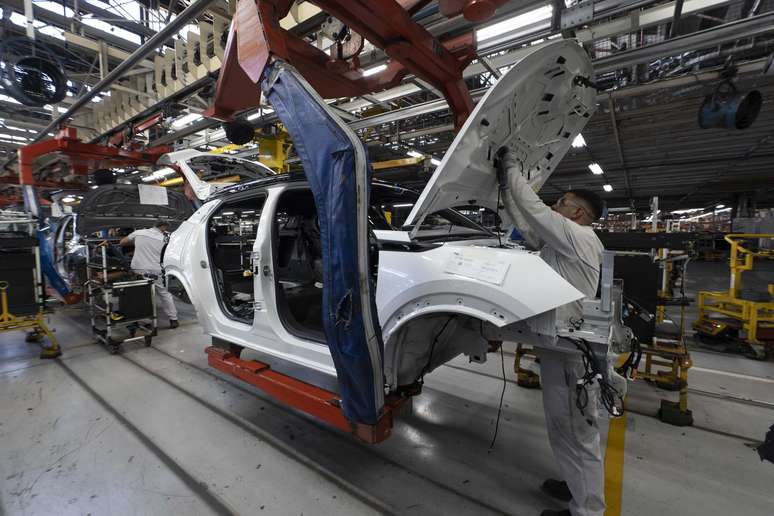 Peugeot inicia produção do novo 2008 na Argentina